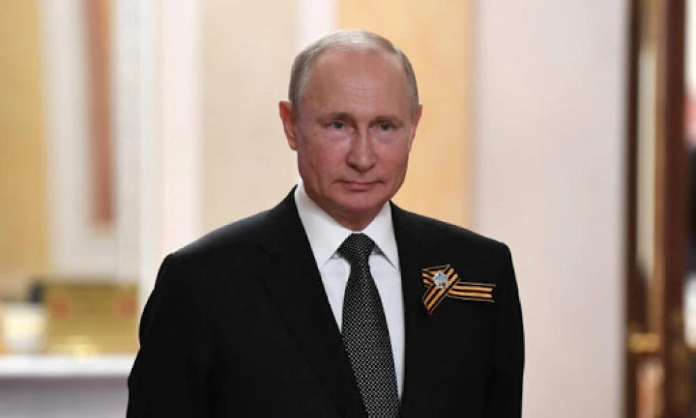 Ο Πούτιν δεν θα επιβάλλει "σκληρά" μέτρα παρά την αύξηση των κρουσμάτων